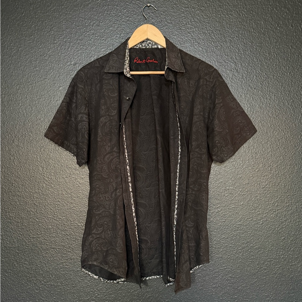 Robert Graham men’s dress shirt